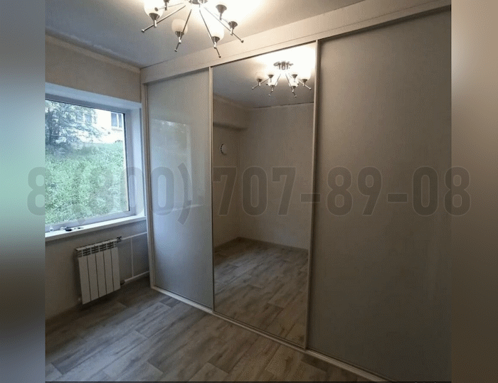 Шкаф серого цвета в Черноголовке