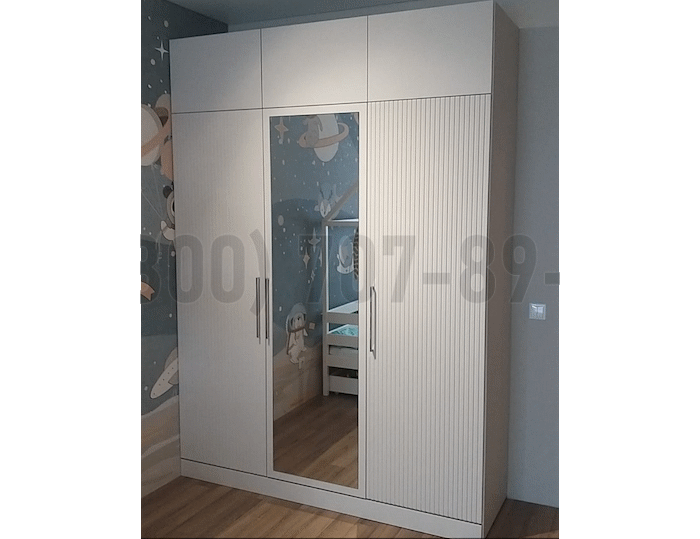 Шкаф в американском стиле в Черноголовке